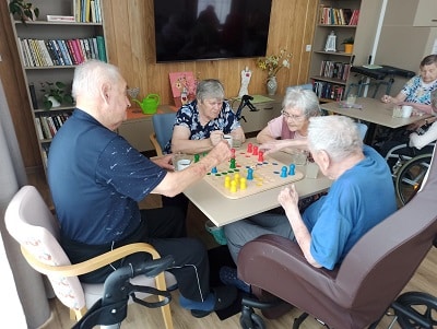 Den stolních her v SeniorCentru Písek